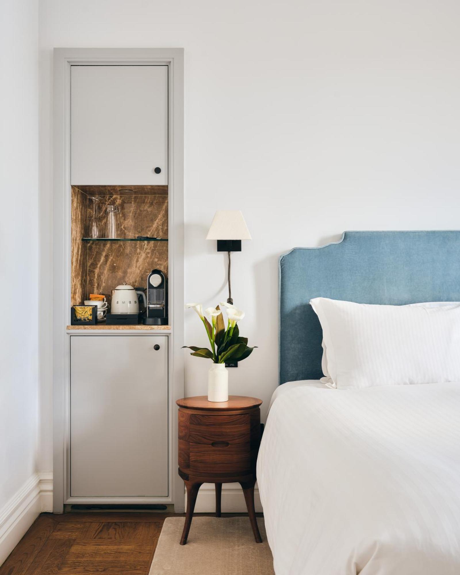The Adria Hotel London Exterior photo